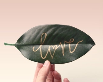 Preserved magnolia leaves - 30+ leaves, Gold Pen add-on optional, natural wedding decor, DIY place cards, table numbers, leaf place cards