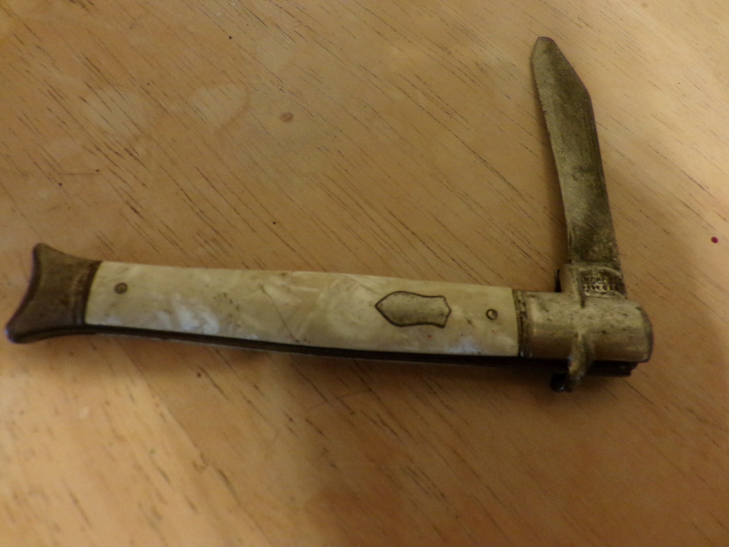 Imperial Mother of Pearl pocket knife Single blade pocket