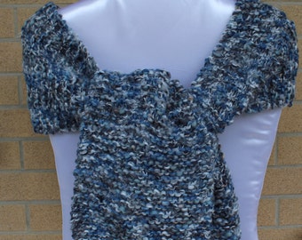 Sciarpa in soffice lana grossa, sciarpa lunga lavorata a maglia, knitted scarf, accessori invernale, regalo per lei, handmade, made in Italy