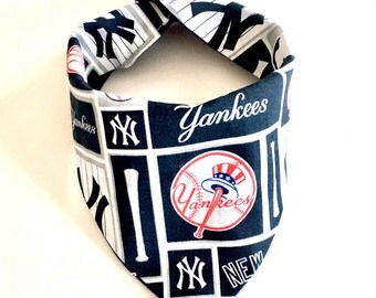 New York Yankees Baby Burpee Bandana Bib