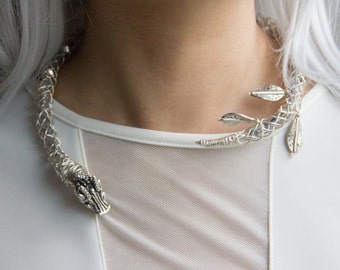 Sterling Silver Plated Daenerys Dragon Necklace. Silver Dragon Choker. Dragon Statement Necklace. Fantasy Jewelry. Gifts for Cosplayers.