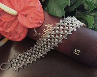 Tatting lace bracelet pdf pattern (Eleanor)