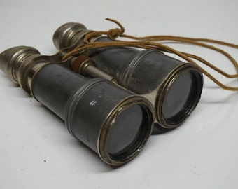 AnTIQUE ViNTAGE CHEVALIER DAY & NiGHT ARMY NaVY BiNOCULARS