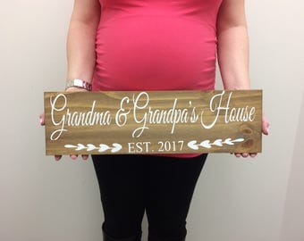 Pregnancy Reveal to Grandparents Sign // Pregnancy Annoucement // Grandparents to be// Baby Reveal // Pregnancy Reveal