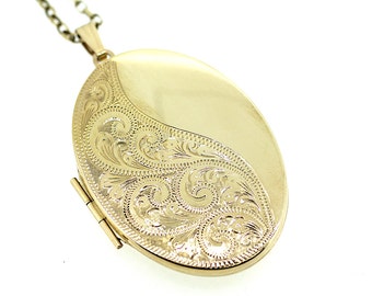 Vintage Gold Locket / Engraved Gold Locket / Locket Pendant / Floral Gold Locket / Opening Locket / Gold Keepsake Locket / Vintage Locket