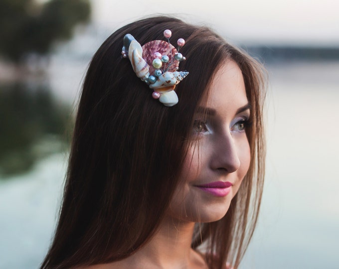 Shell Pink Grey Pearl Comb Seashell headpiece Beach wedding hair accessories Bridal mermaid crown nautical wedding siren haircomb coastal