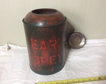 Vintage Toleware Tea Cannister