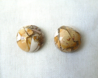 Set of two round cabochons of Brecciated Mookaite - P340 Gemstones