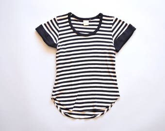 50s black & white T-shirt / size x-small - small / 1950s vintage / rockabilly rebel