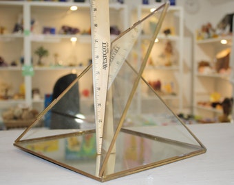 Large Energy Charging Pyramid, Glass and Brass 23 cm