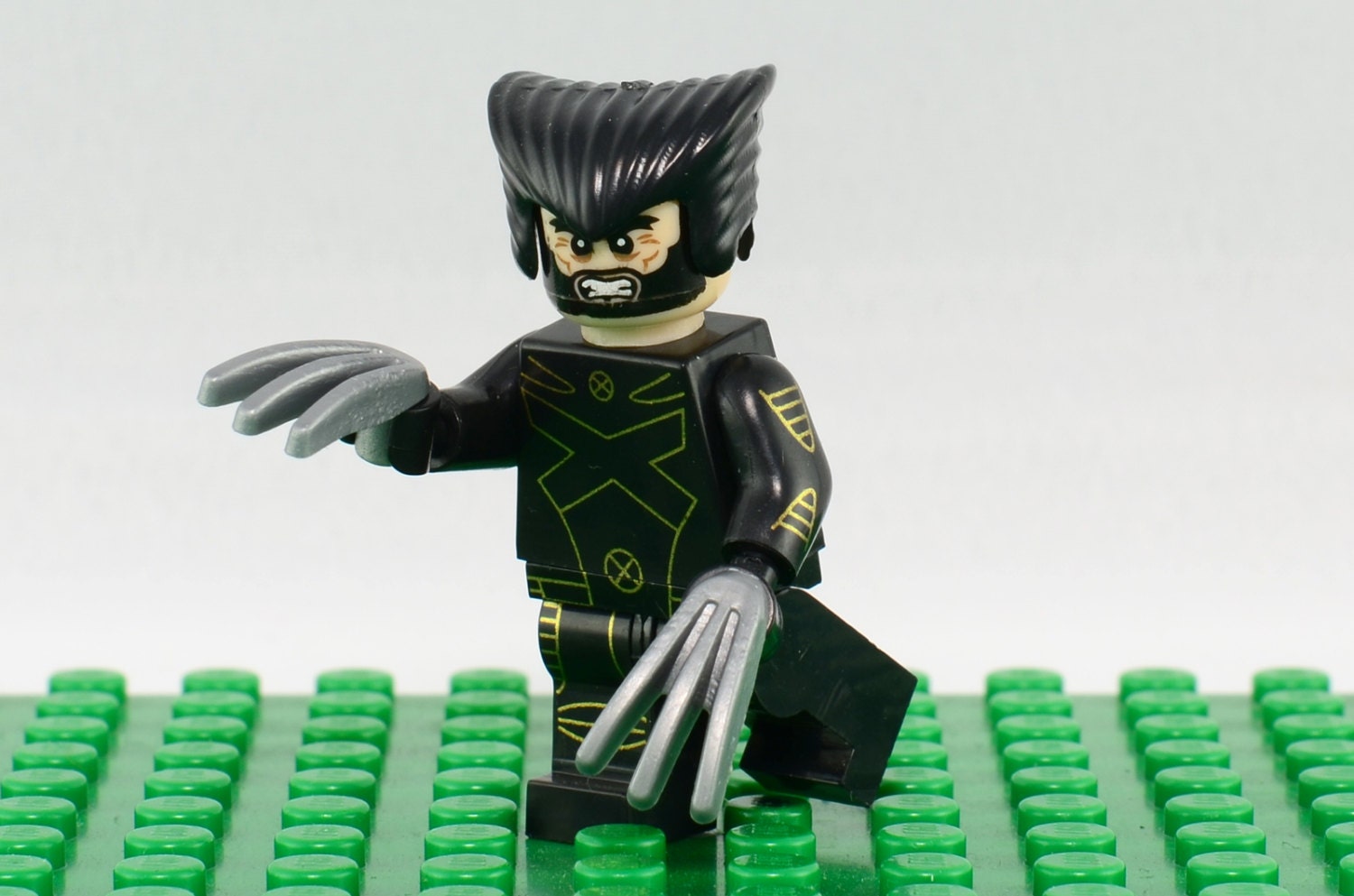 lego wolverine minifigures