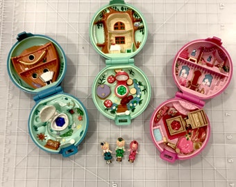 Lot Rare Polly Pocket - 24 Figurines, 6 Boîtiers Avec éclairages Fonctionnels