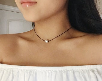 Simple Pearl Choker, Single Pearl Choker, White Pearl Choker, Black Cord Choker, Dainty, Simple, Delicate, Minimal