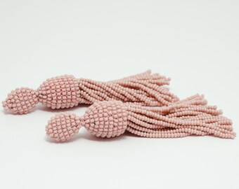 High quality Pink beaded earrings tassel Oscar de La Renta Style women earrings stud earrings Beadwork jewelry Dangle earrings Oscar tassel