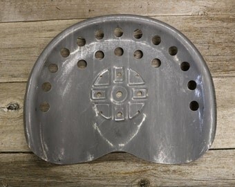 Antique Style Metal Tractor Seat RUSTIC Ranch Home DECOR Farm Wagon Stool