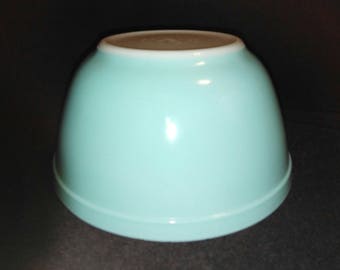 Vintage Turquoise Pyrex Mixing Bowl Nesting Bowl #402 1-1/2 QT