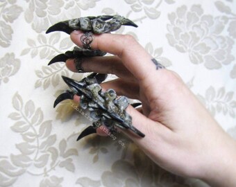 Witch Queen Vertebrae Finger Claw Rings