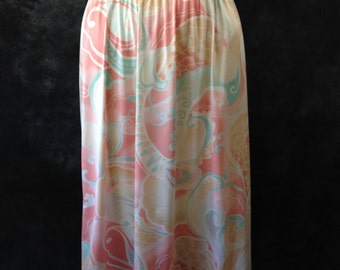 Vintage 1970's 1980's Vanity Fair pastel paisley swirl print half slip Med TT