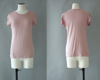 Dusty pink tshirt | 1990's by cubevintage | small