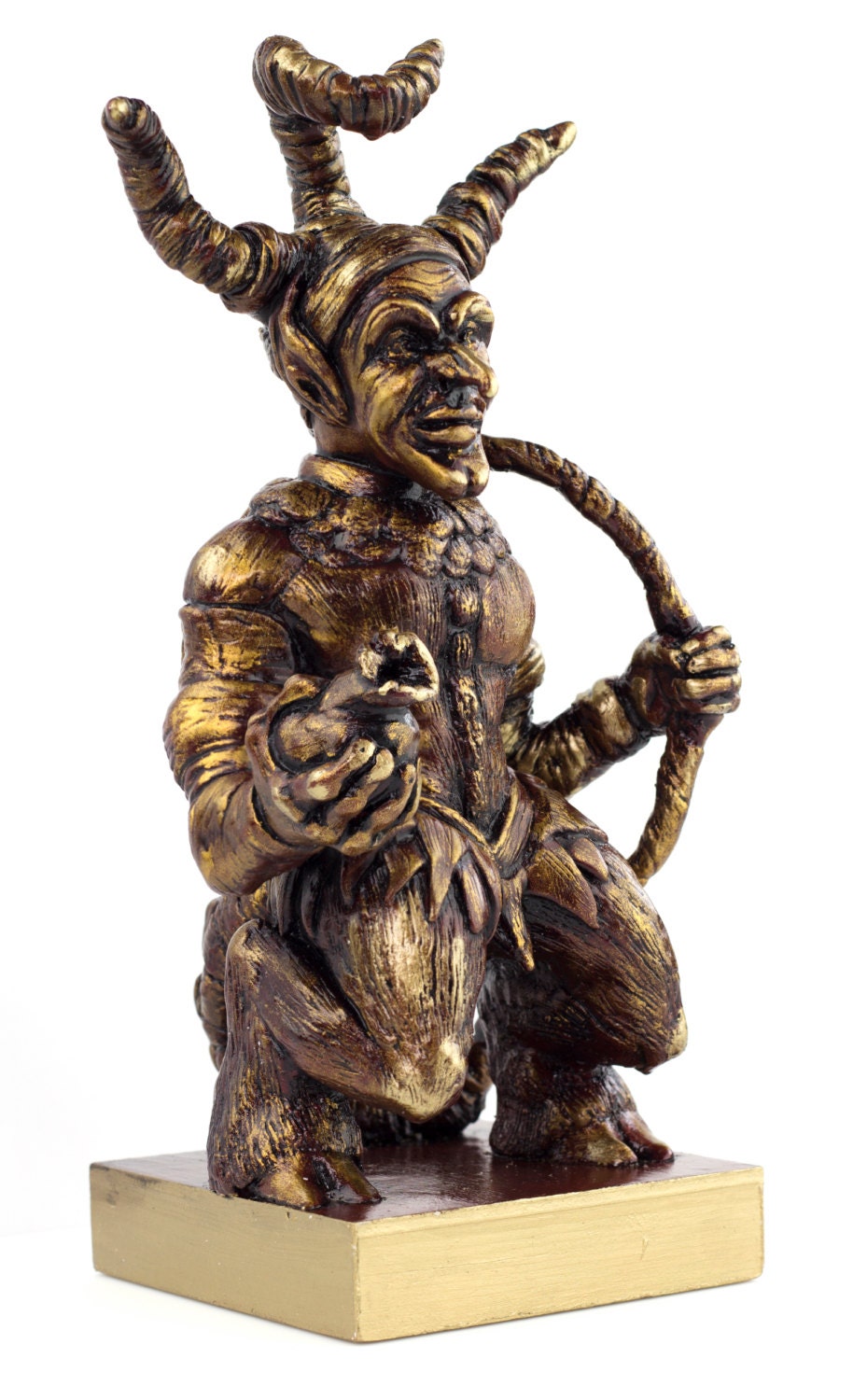 Lucifuge Rofocale Statue