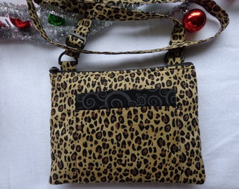 Adult Crossbody Bag: Leopard