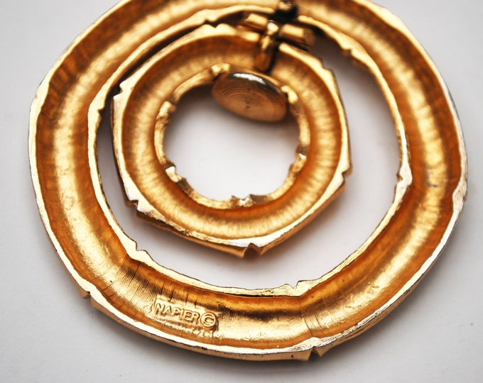Napier Gold Necklace - Bamboo brushed goldtone - Door knocker Round articulate - Bold Statement Pendant