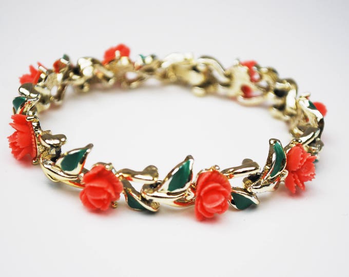 Celluloid flower link bracelet and earring Set - coral flower - green enamel - clip on earrings - Mid Century-