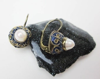 Pearl Earrings, Retro Victorian Dangles, Cloisonne Earrings, Blue Enamel Earrings, Filigree Earrings, Lever Back Earrings, Vintage 1991.