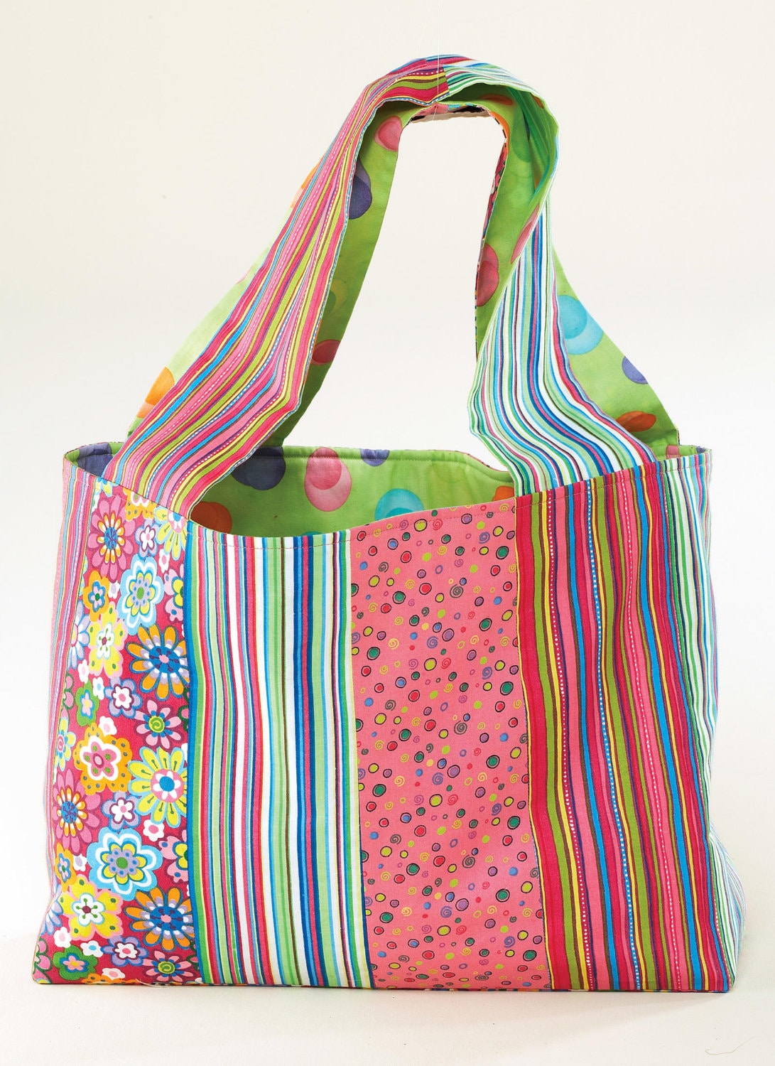 Kwik Sew 3612 Tote Bags in Three Styles, Sewing Pattern for reusable shopping bags, Go Green ...