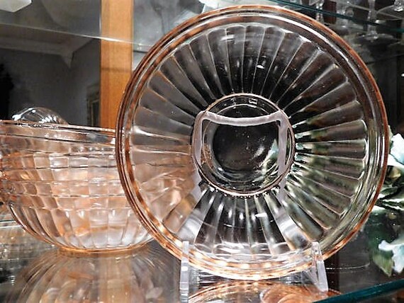 RARE Pink Depression Glass Bowl 1930s Art Deco AURORA Cereal Bowl Vintage Country Farm Farmhouse Kitchen Decor Scarce Hard to Find Color