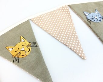Embroidered Cat Bunting // Cat Decor // Cat Lover Gift // Gifts for Her // Home Decor // Fabric bunting // Nursery bunting // Homeware