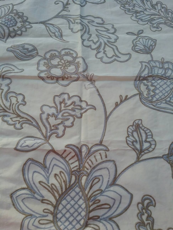 Embroidery Floral Silk Jacobean Fabric Highland Court Fabric