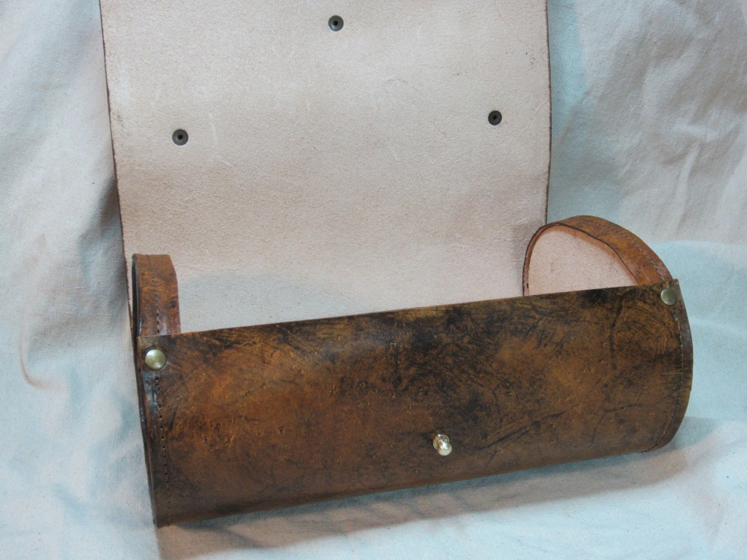 Vintage Style Leather Dopp Kit Toiletry Bag Portmanteau