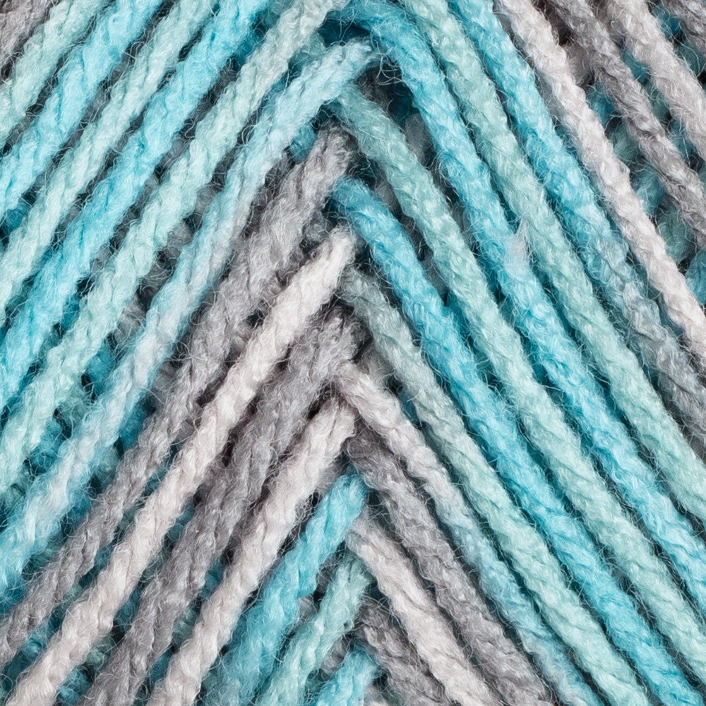 ICELANDIC Red Heart Super Saver, variegated Blue multi color yarn, 5oz