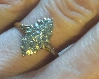 A Diamond 18k gold Victorian Ring