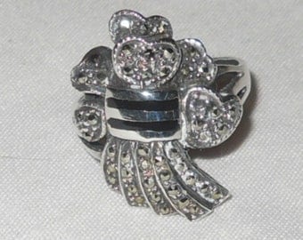 Vintage silver marquisite ring
