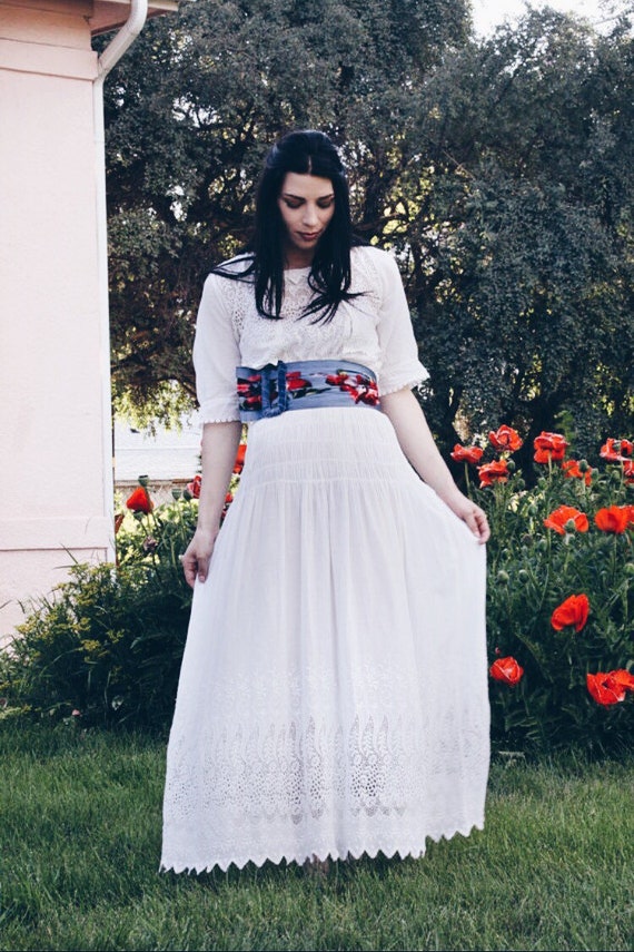 Vintage 1910s Wedding Dress / Antique Dress / Embroidered Lace