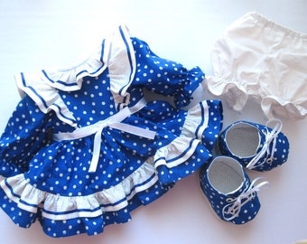 Clothing for dolls (dress, bloomers, stockings and shoes)