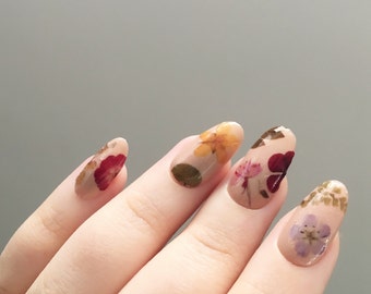 Reusable Pressed Dried Flowers Press-On Nails