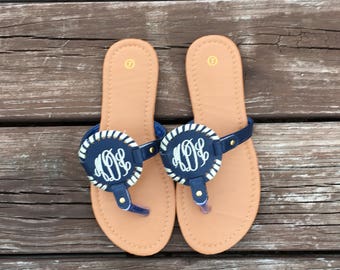 Monogrammed Sandals, Monogrammed Flip Flops, Personalized Sandals, Personalized Flip Flops, Bride Flip Flop, Summer Flip Flops, Disc Sandals
