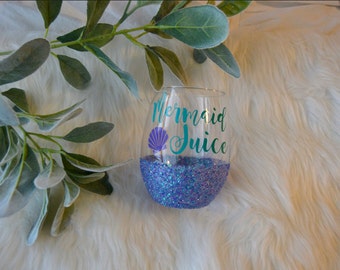 Mermaid Juice Glitter Dipped Wine Glass // Mermaid Wine Glass // Glitter Wine glass