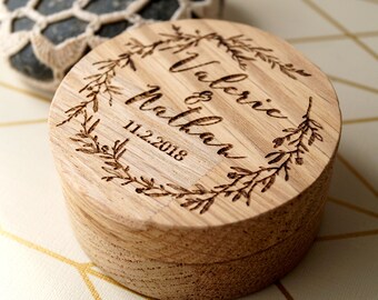 Rustic wooden ring box, wedding ring box, personalized ring bearer box, custom engraved ring holder, wedding rings box, oak wood box