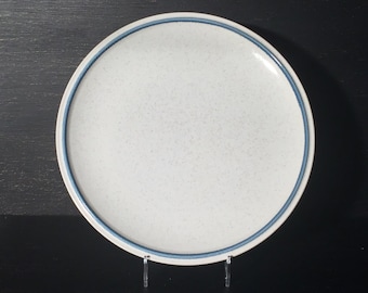 Vintage Round Platter -- Mikasa Cordon Bleu CG500