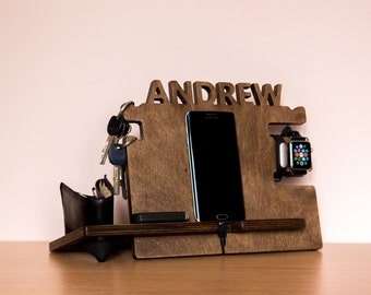 Personalized Android, iPhone docking station – Smartphone charging stand, gift idea - Mens, boyfriend charging dock