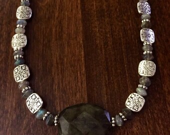 Labradorite silver necklace