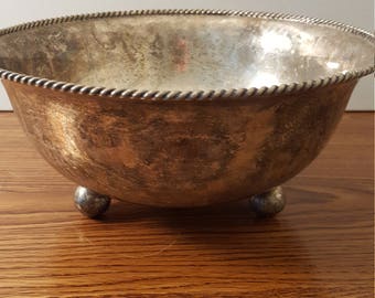 10" Silver Plated Bowl with Ball Feet