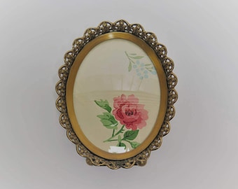 Ornate Filigree Oval Brass picture frame 3.5 x 4.5