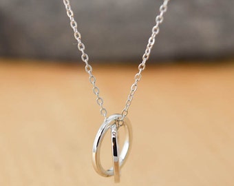 Eternity Circle Necklace, Eternity Circle Pendant, 925 Sterling Silver, Crystal Necklace Pendant, Bridesmaid Gift, Bridesmaid Necklace