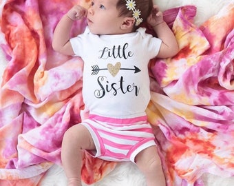 Little Sister Onesie, New Baby Onesie, Little Sister, Baby Announcement, Baby Shower Gift, Baby Announcement Onesie, Coming Home Outfit