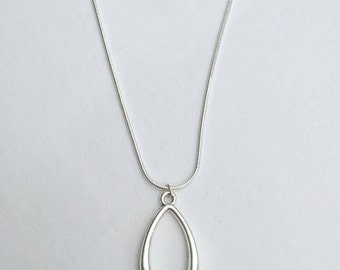 Wishbone necklace, wishbone pendant, silver wishbone necklace, silver wishbone pendant, wishbone jewelry, wishbone jewellery, wishbone charm
